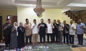Ananda Trianh Salichan bersama AFC dan Camat Pondok Aren.(eka) HitzSerpong.com