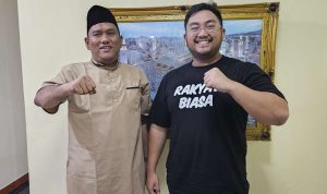 Anggota DPRD Provinsi Banten Terpilih, Ananda Trianh Salichan (kanan) bersama Koordinator Daerah AFC Tangsel, Tb Saptani (kiri).(eka) HitzSerpong.com