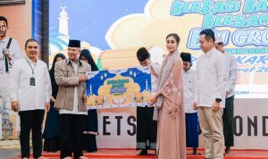 BRI Regional Office Jakarta 3 Salurkan Ribuan Sembako dan Uang Santunan untuk Masyarakat Kurang Mampu.(Ist) HitzSerpong.com