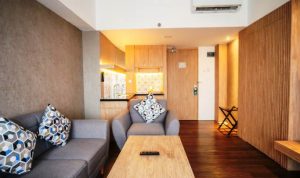 Rayakan Momen Tak Terlupakan di Kamar Suite Balcony Bigland Bogor dengan Hidden Door Unik.(ist) HitzSerpong.com