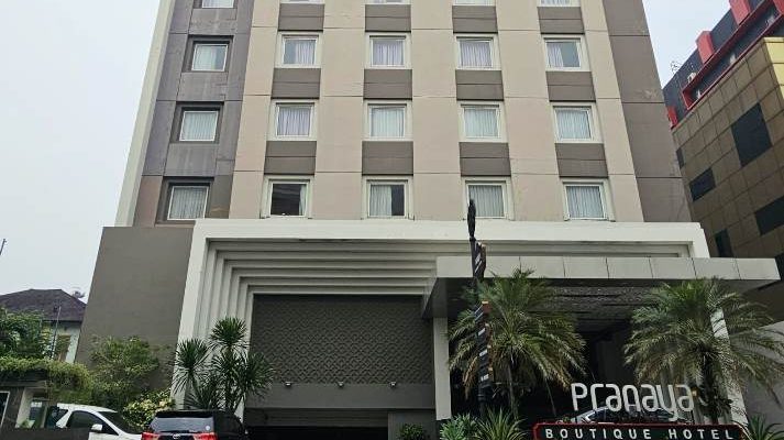 HitzSerpong.com