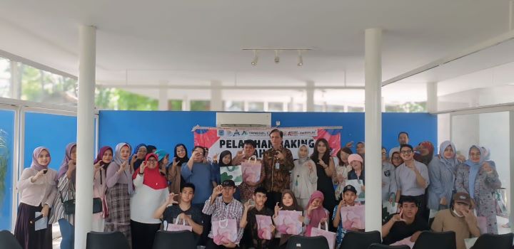 Gandeng LPK Profesia Pro, Disnaker Tangsel Gelar Pelatihan Baking bagi Penyandang Disabilitas.(Foto: Istimewa) HitzSerpong.com