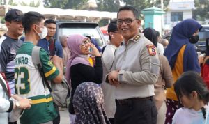 Polri menggelar Pasar Rakyat HUT Bhayangkara ke-80 di Alun-alun Pamulang dengan sembako murah, bazar UMKM, hiburan, dan nonton bareng. (Ist) hitzserpong.com