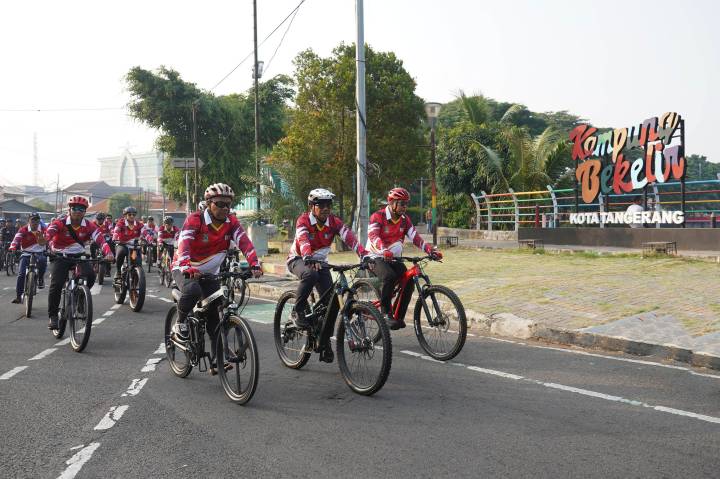 hitzserpong.com