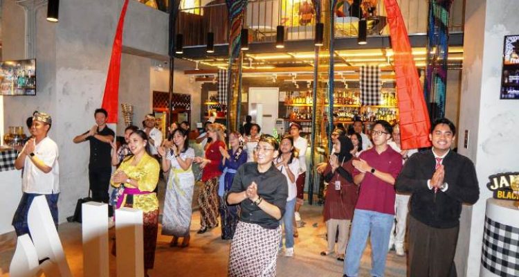 hitzserpong.com