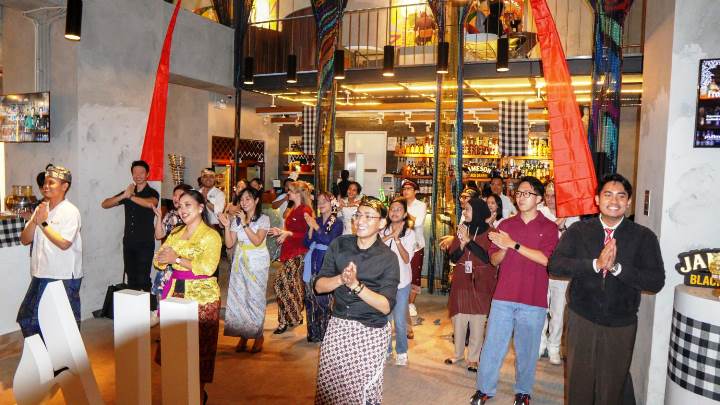hitzserpong.com