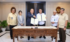 Kemnaker melalui Ditjen Binalavotas dan IM Japan menandatangani Kesepahaman Bersama (MoU) tentang Peningkatan Kompetensi Tenaga Kerja dalam rangka Penyelenggaraan ESDP di Jepang. (Foto: Istimewa) hitzserpong.com